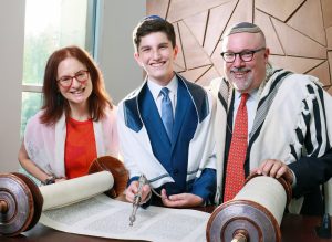 Cantor Roth, Hunter and Rabbi Friedman on the Bimah, Ohr Shalom, Summit,NJ